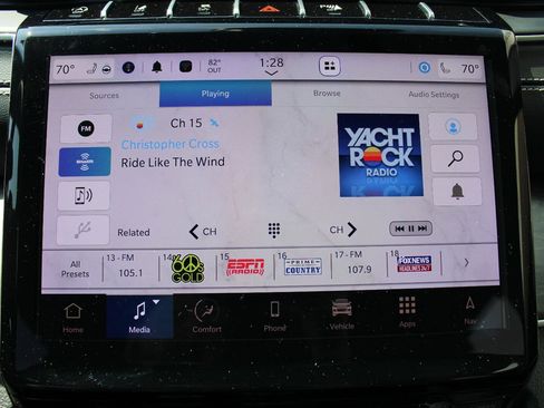 Used 2024 Jeep Grand Cherokee Limited image 20