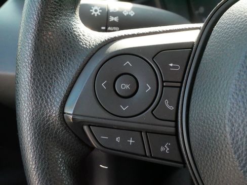 Certified 2025 Toyota Corolla LE image 26