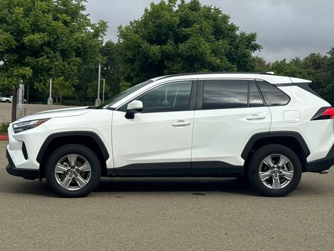 Certified 2025 Toyota RAV4 XLE AWD/4WD image 8