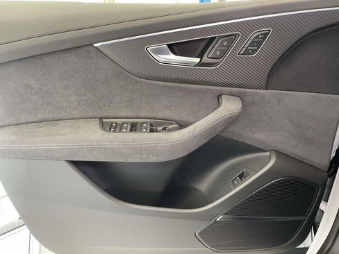 New 2026 Audi RS Q8 performance image 35