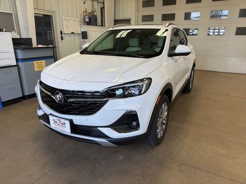 Used 2023 Buick Encore GX Essence w/ Advanced Technology Package AWD/4WD image 2