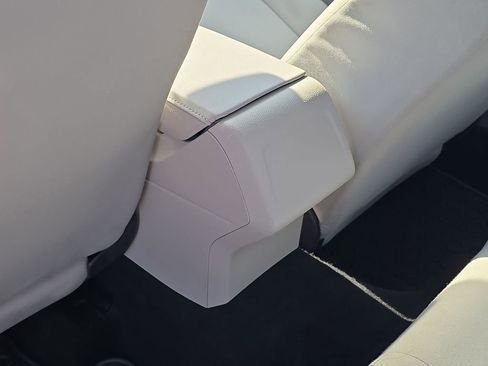 Used 2019 Volkswagen Jetta S image 24