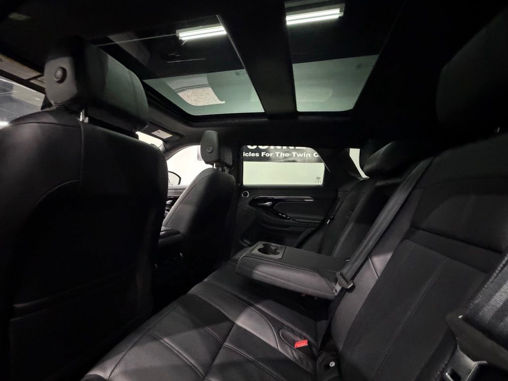 Used 2020 Land Rover Range Rover Evoque S AWD/4WD image 19