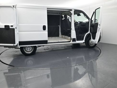 Used 2025 RAM ProMaster 2500 w/ Convenience Group FWD image 46