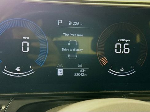Certified 2024 Hyundai Kona SE AWD/4WD image 20