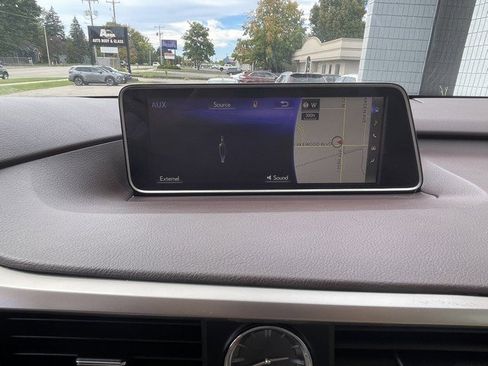 Used 2019 Lexus RX 350 AWD w/ Navigation Package image 16