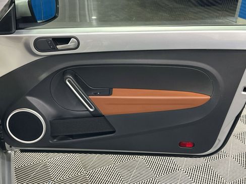 Used 2015 Volkswagen Beetle 1.8T Classic image 33