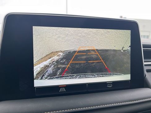 Used 2023 GMC Yukon SLT image 22