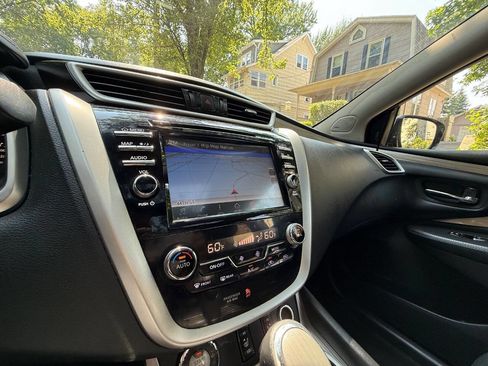 Used 2015 Nissan Murano SL w/ SL Technology Package image 12
