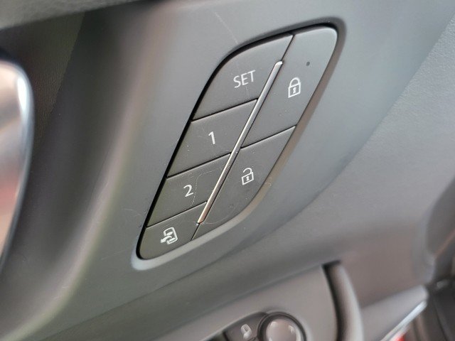 Used 2025 Buick Enclave Preferred w/ Super Cruise Package AWD/4WD image 29