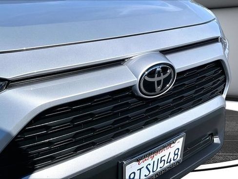 Used 2025 Toyota RAV4 LE FWD image 32