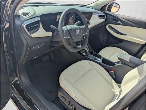Used 2025 Buick Encore GX Sport Touring w/ Comfort Package image 1