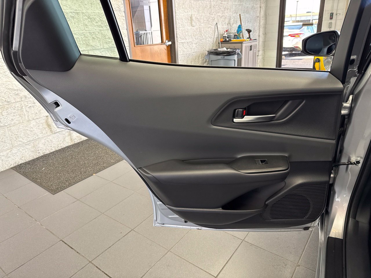 Certified 2026 Toyota Prius XLE AWD/4WD image 39