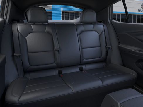 New 2026 Buick Envista Sport Touring FWD image 17