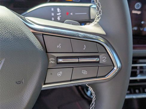 New 2026 Chevrolet Traverse Z71 image 24