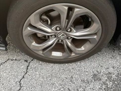 Used 2024 Honda Accord EX image 11