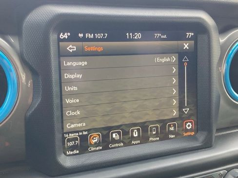 Used 2020 Jeep Gladiator Overland image 23