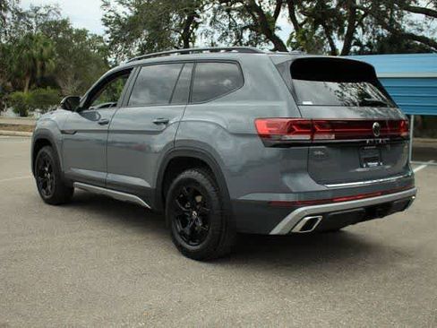 New 2024 Volkswagen Atlas Peak Edition SEL AWD/4WD image 3