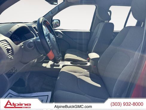 Used 2018 Nissan Frontier SV w/ Value Truck Package image 9