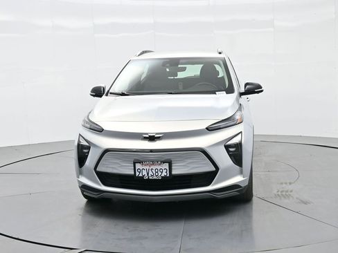Used 2023 Chevrolet Bolt EUV Premier image 3