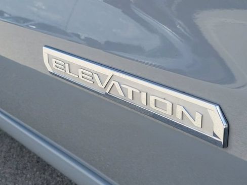 Used 2024 GMC Sierra 1500 Elevation AWD/4WD image 10