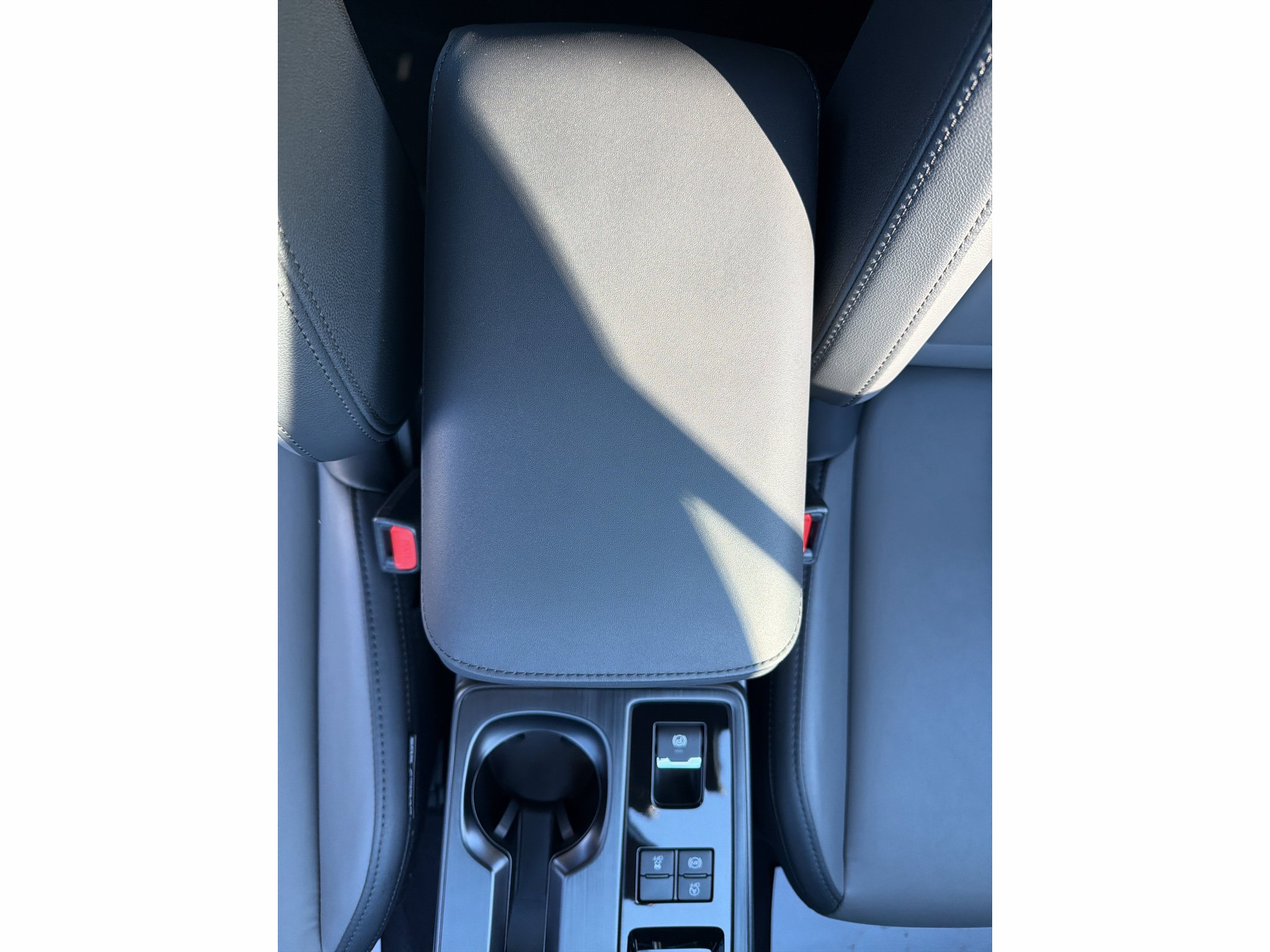 Certified 2026 Subaru Outback Premium AWD/4WD image 22
