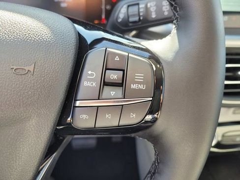 New 2025 Ford Escape SE FWD image 12