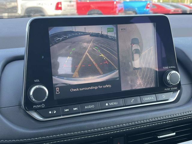 Used 2021 Nissan Rogue SV FWD image 29