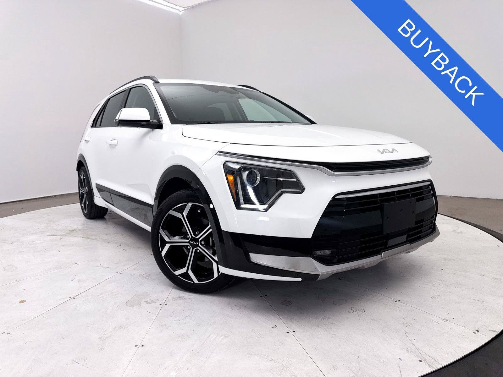 Used 2023 Kia Niro EX Touring FWD image 1