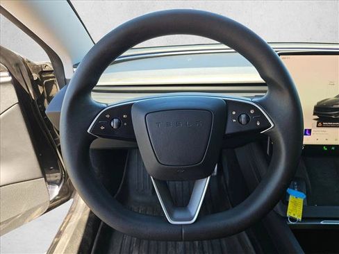 Used 2024 Tesla Model 3 Performance AWD/4WD image 11