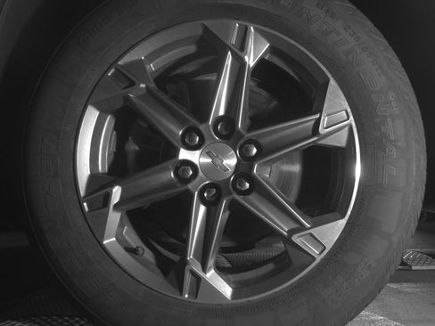 Used 2025 Chevrolet Blazer LT image 12