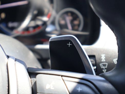 Used 2014 BMW 550i xDrive Sedan image 19