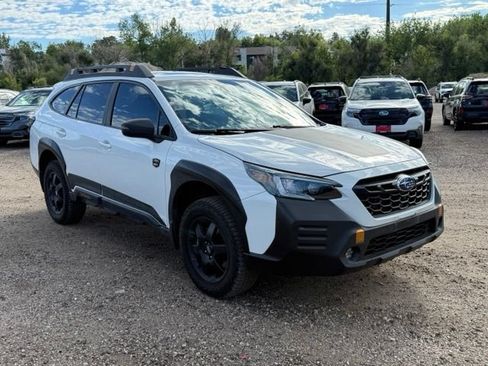 Used 2022 Subaru Outback Wilderness AWD/4WD image 8