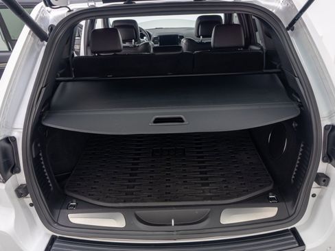 Used 2021 Jeep Grand Cherokee Trackhawk AWD/4WD image 19