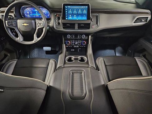 Used 2023 Chevrolet Tahoe Premier image 17