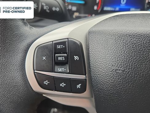 Certified 2024 Ford Explorer XLT w/ Equipment Group 202A AWD/4WD image 18