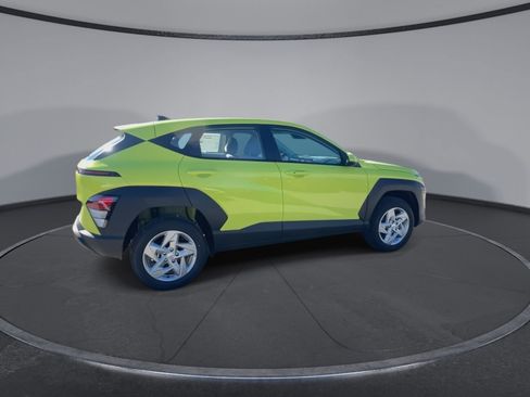 New 2026 Hyundai Kona SE image 8