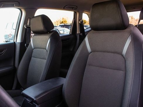 Used 2025 Honda CR-V LX image 30