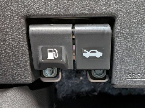 New 2025 Nissan Versa SV w/ Trunk Package image 22