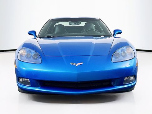 Used 2009 Chevrolet Corvette Coupe image 2