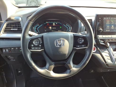 Used 2024 Honda Odyssey Touring image 7