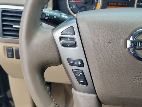 Used 2015 Nissan Armada SV AWD/4WD image 30