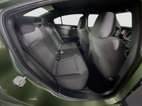 Used 2022 Dodge Charger SXT w/ Blacktop Package image 27