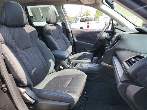 Used 2022 Subaru Forester Premium image 13