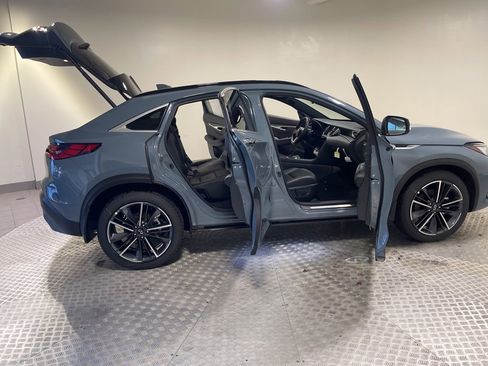 Certified 2025 INFINITI QX55 Luxe w/ Cargo Package image 13