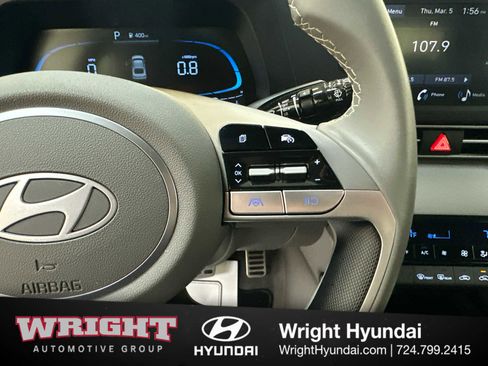 Certified 2025 Hyundai Elantra Sport image 21