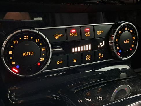 Used 2016 Mercedes-Benz G 550 image 26