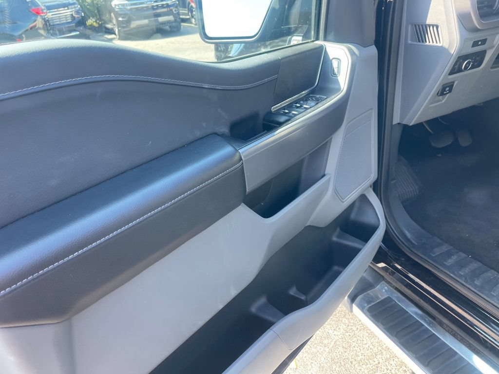 Used 2025 Ford F150 XLT w/ Equipment Group 301A Standard AWD/4WD image 11