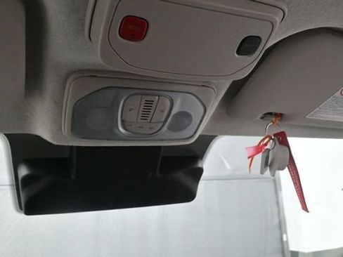 Used 2023 RAM ProMaster 2500 FWD image 18