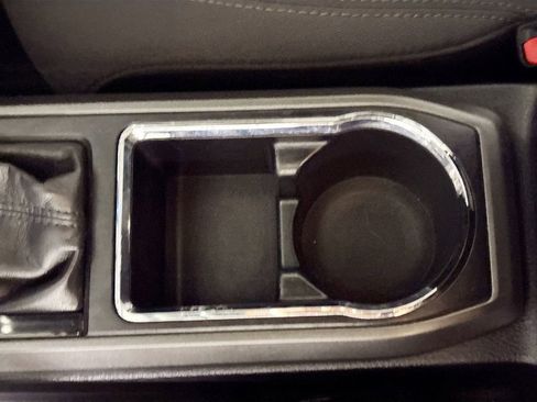 Used 2019 Toyota Tacoma TRD Sport image 15